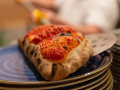 CALZONE